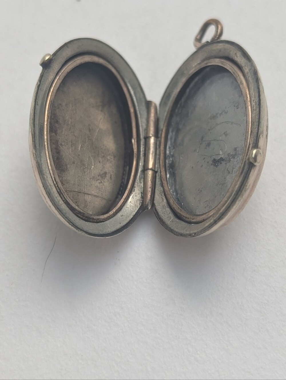Antique Gold Filled Locket Enamel Etching 1880s - Picture 4 of 5
